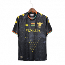 Венеция домашняя футболка 2021-2022